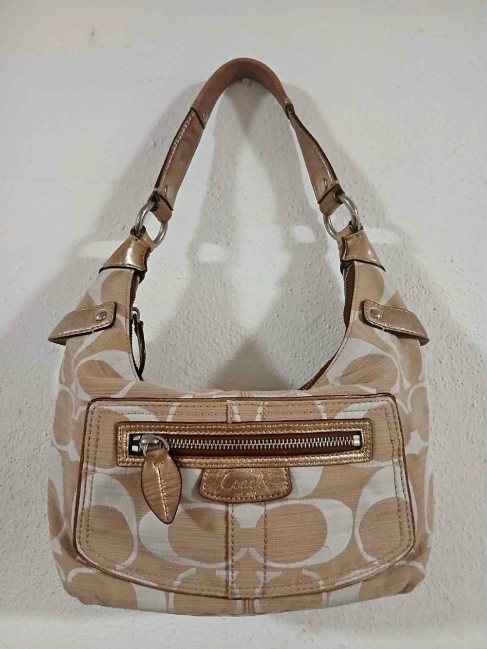 VINTAGE COACH POPPY